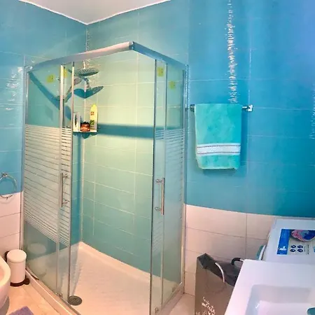 Duplex-bungalow In Playa De Americas,3 Minutes Near The Beaches In Tenerife Apartment *