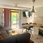 Lägenhet Duplex-bungalow In Playa De Americas,3 Minutes Near The Beaches In Tenerife *