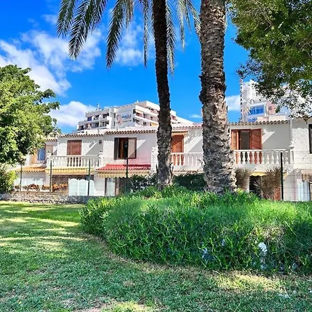 Duplex-bungalow In Playa De Americas,3 Minutes Near The Beaches In Tenerife Playa de las Américas